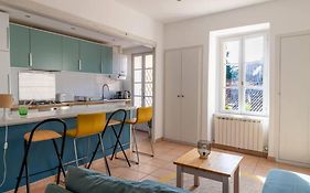 Bel Appartement Dans Le Centre D'Avignon